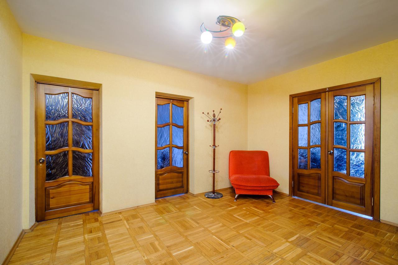 Rooms For Rent In The Mayakovskogo Minsk Dış mekan fotoğraf